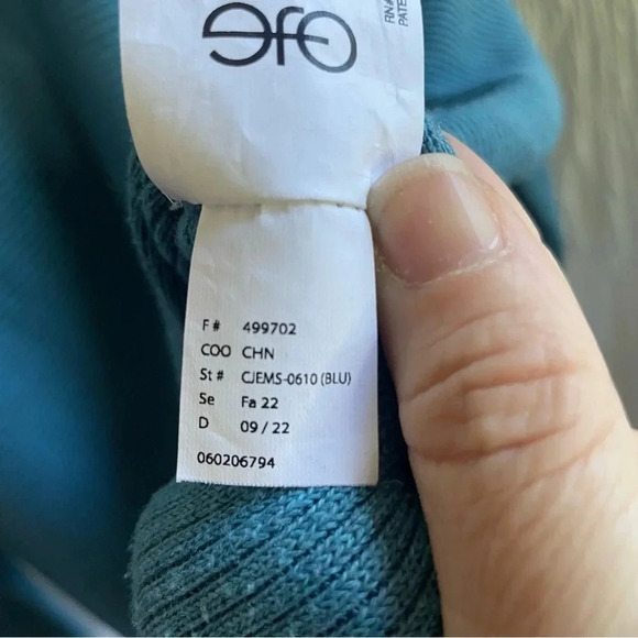 Ella Moss Blue Ribbed Long Sleeve Sweater, M - Picture 8 of 11